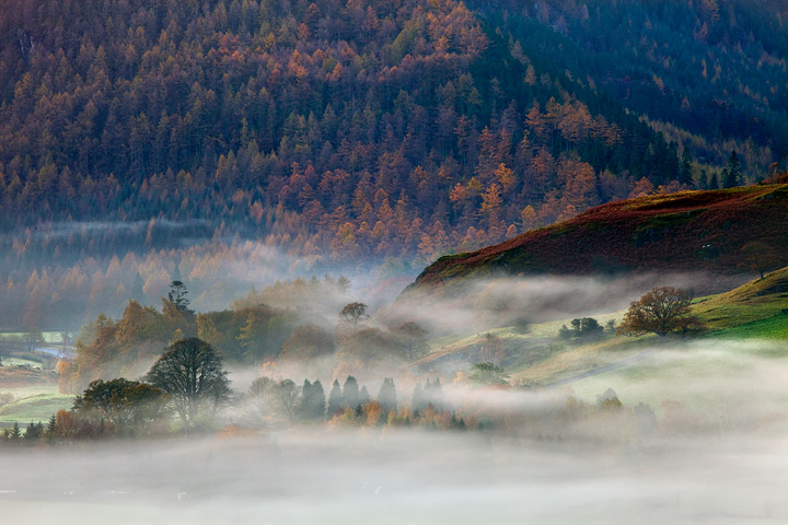 Mist in the Valley ( lake district )