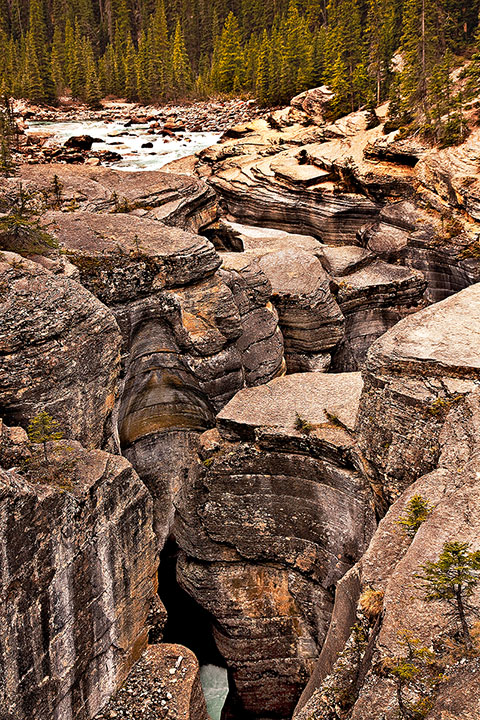 Mistaya Canyon