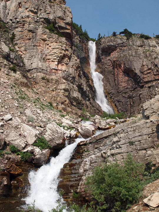 Apikuni falls