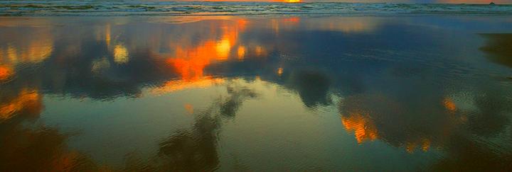 WC 130  Reflections in the sand