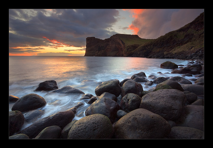 Giant Bay