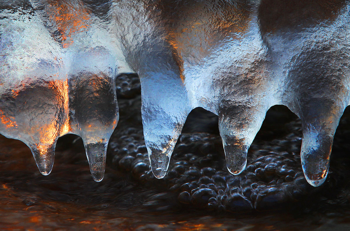 Glowing Icecicles