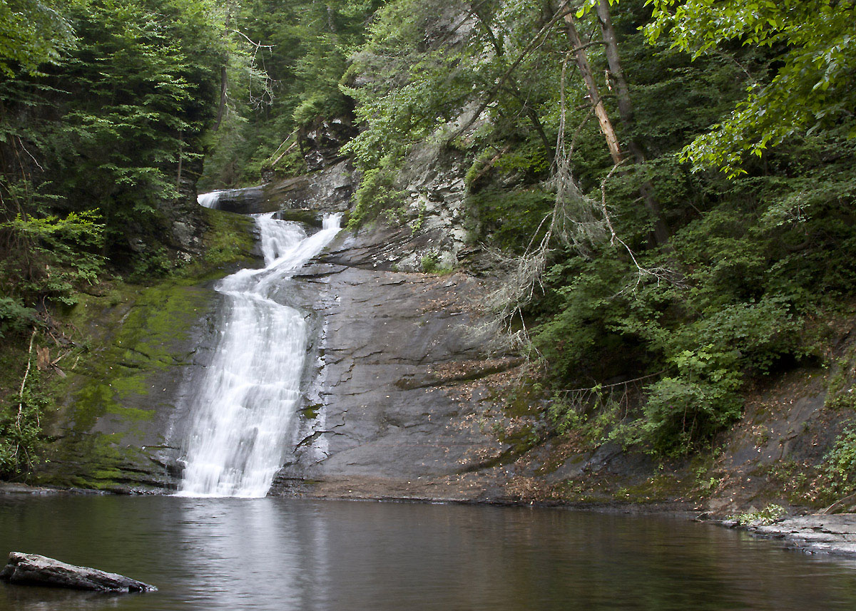Hornbeck's Creek Falls