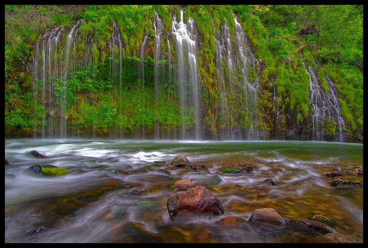 Mossbrae Falls