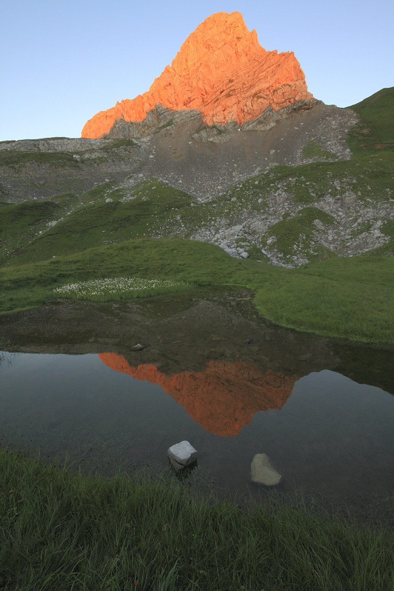 Burning peak