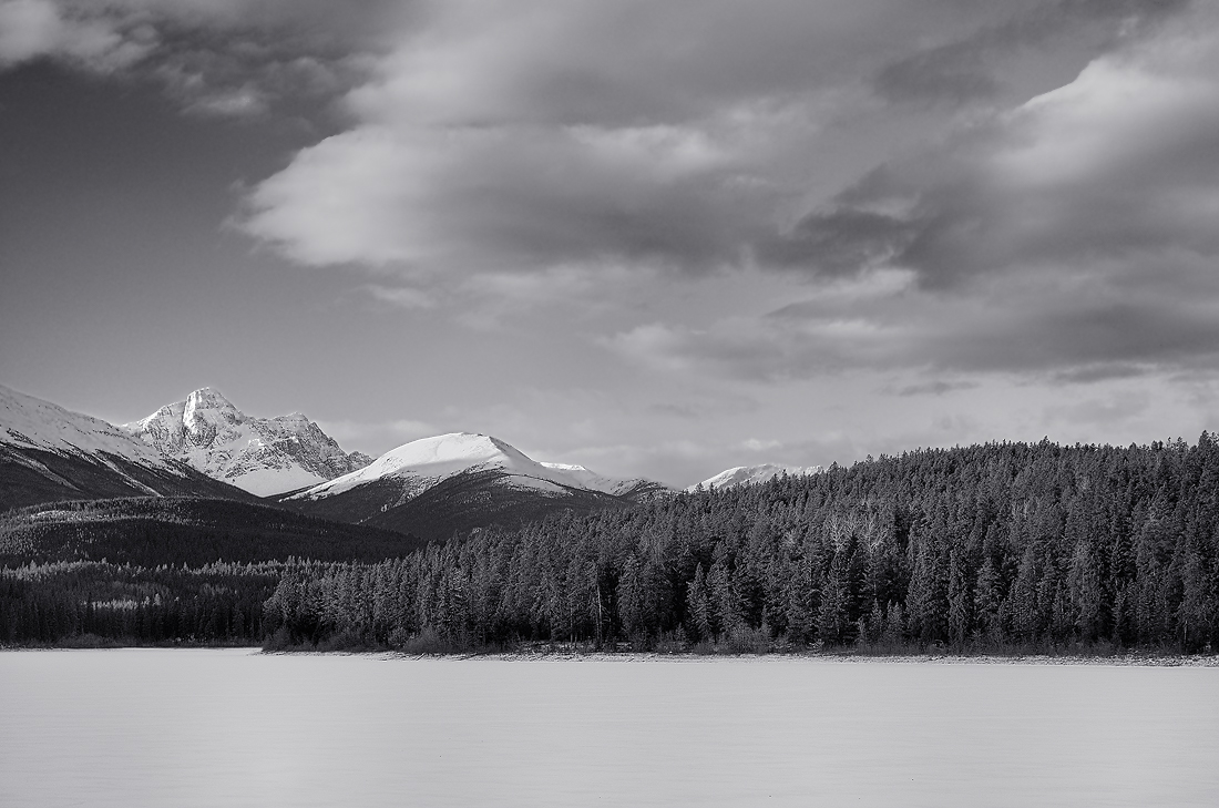 Patricia Lake at Sunrise