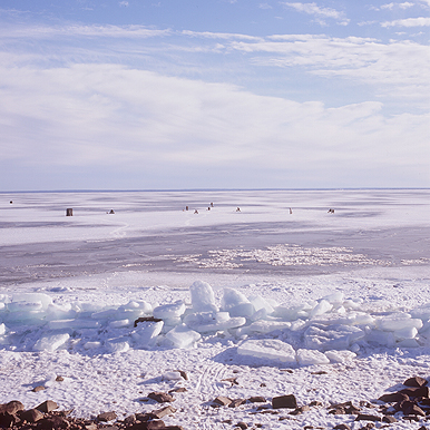 Ice Fishin' Extravaganza
