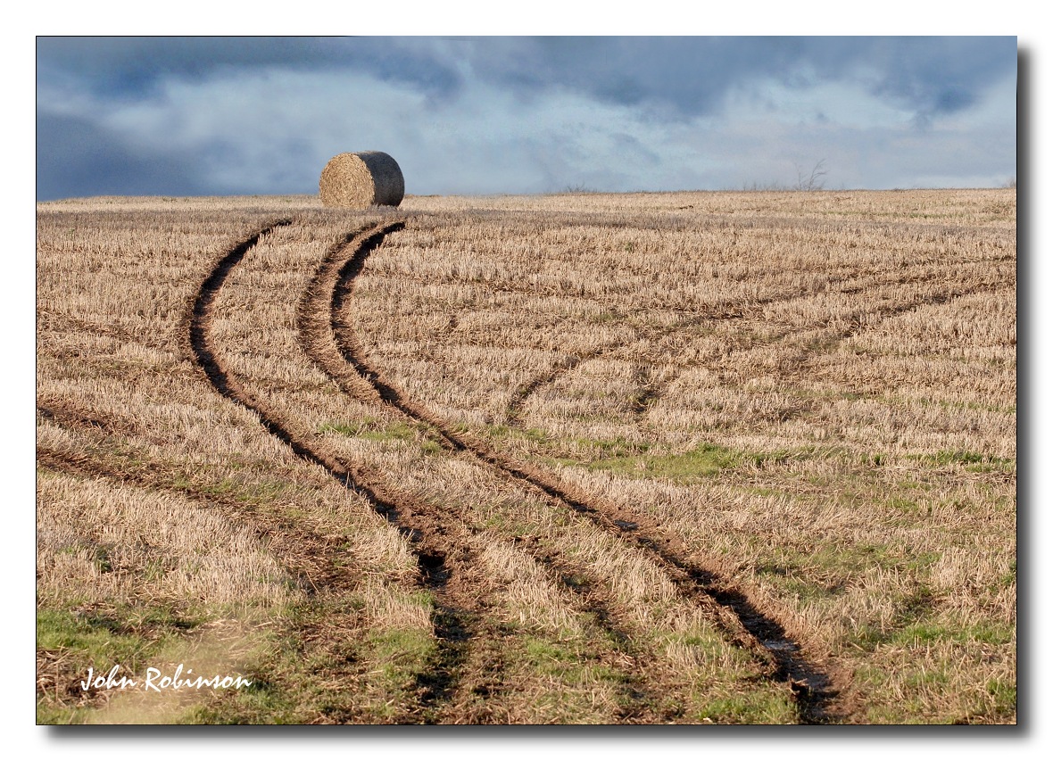 Straw bale