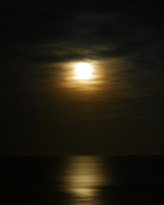 Calm moon rising