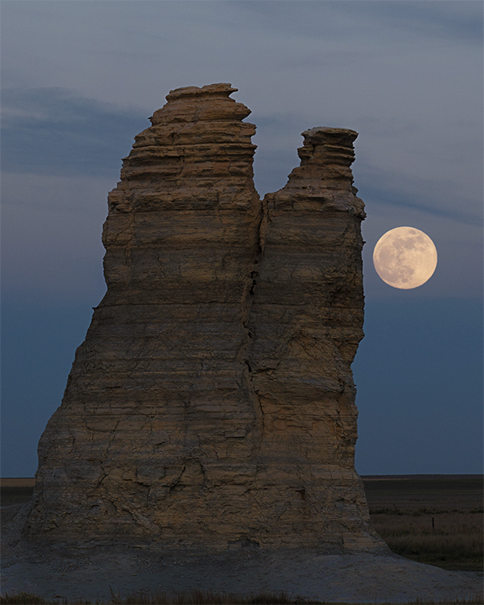 Castle Rock moonrise