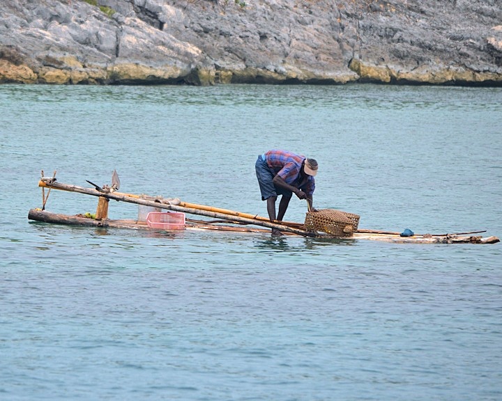 HAITI  FISHERMAN