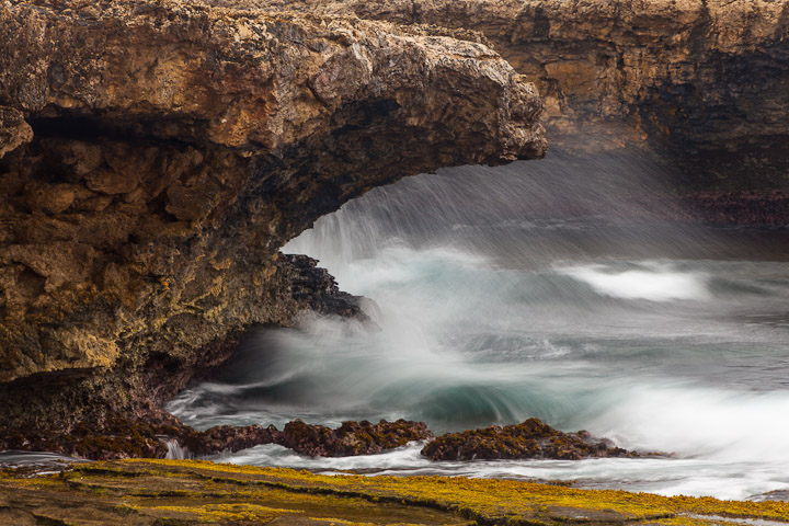 Rock and waves