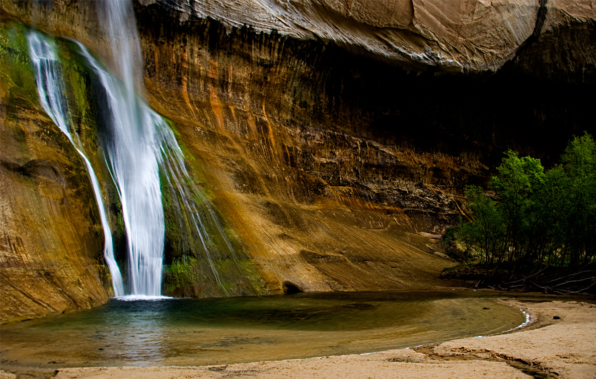 Calf Creek Falls