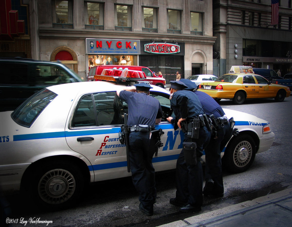 Cops On The Beat -Break 