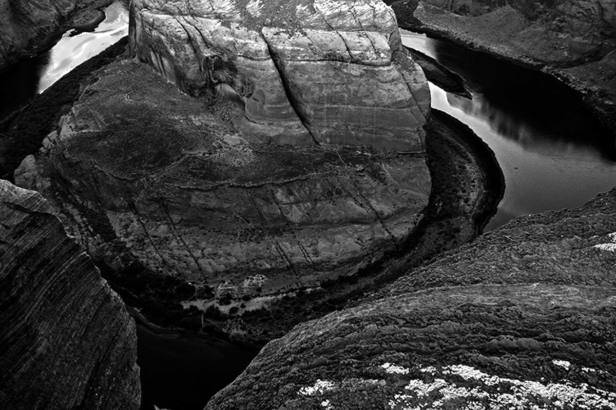 Horseshoe formations