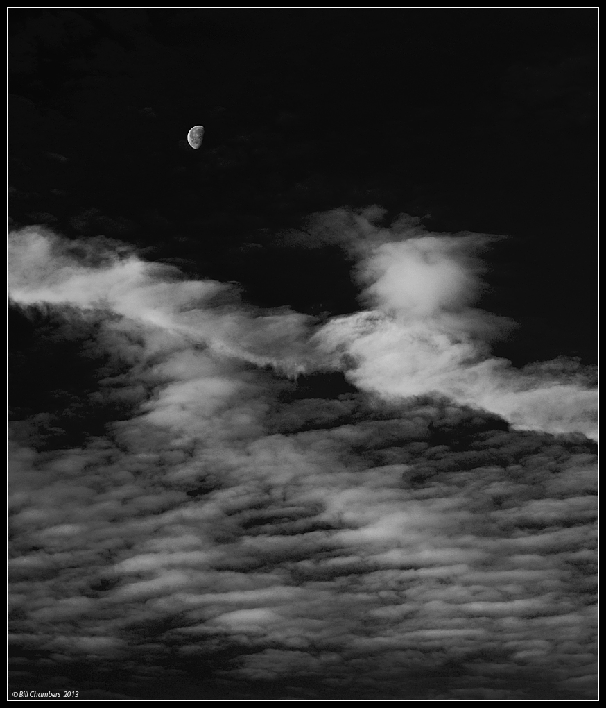 Moon over Mountain