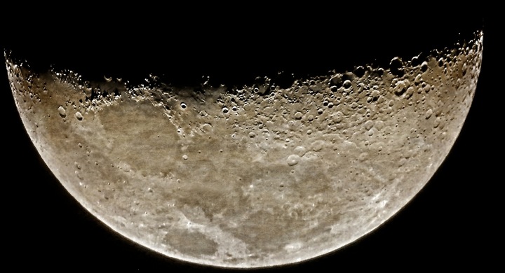Half Moon