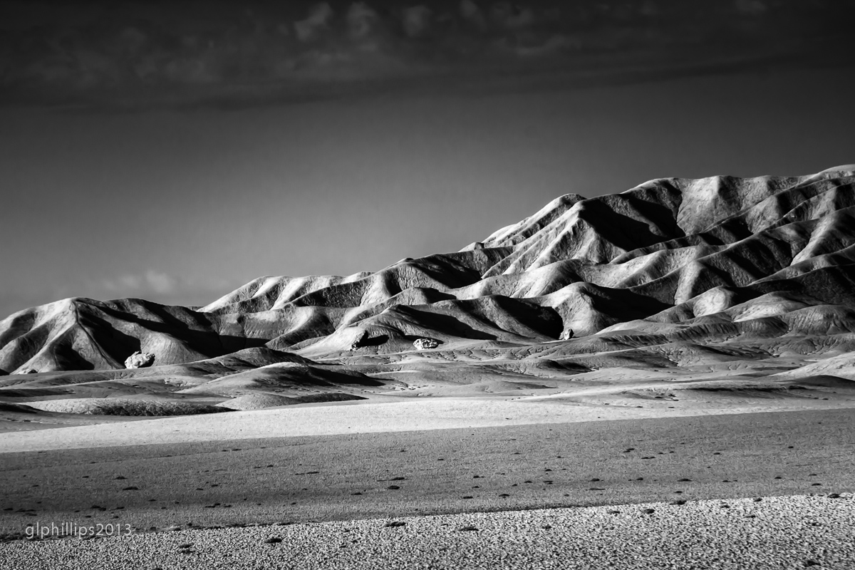 good light /bad lands