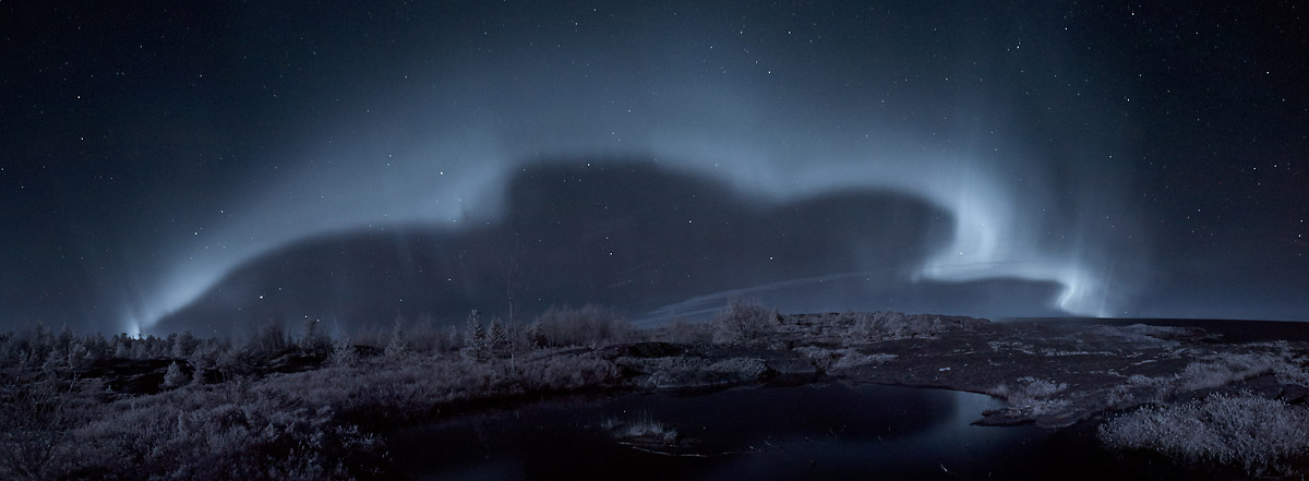 Infrared aurora