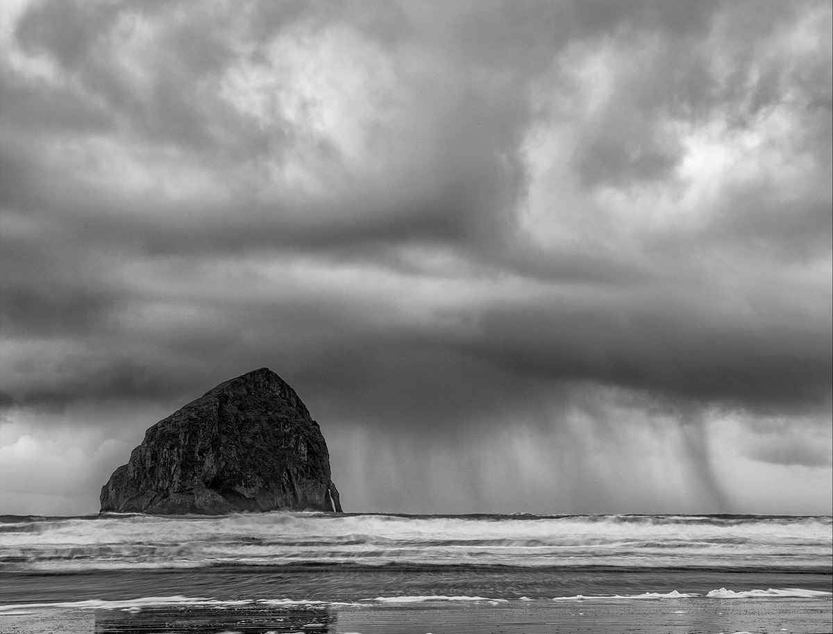 Haystack Rock, Kiwanda