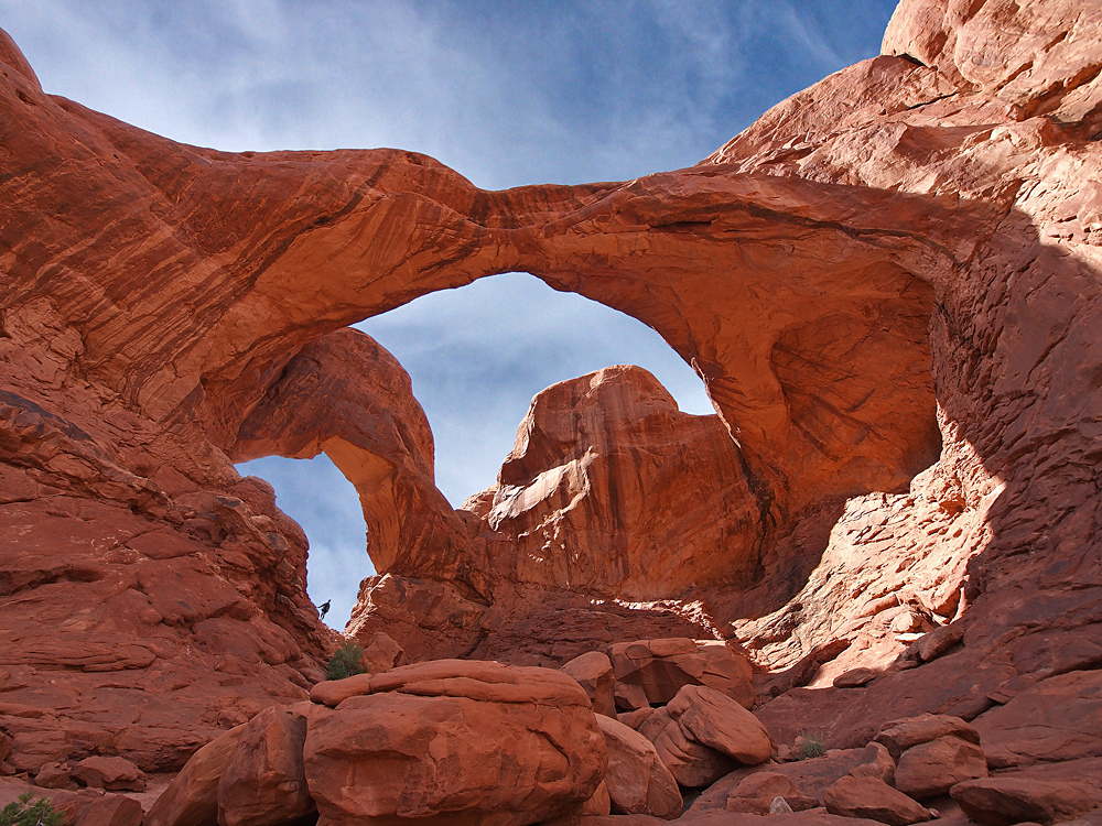 Double Arch Icon Alert