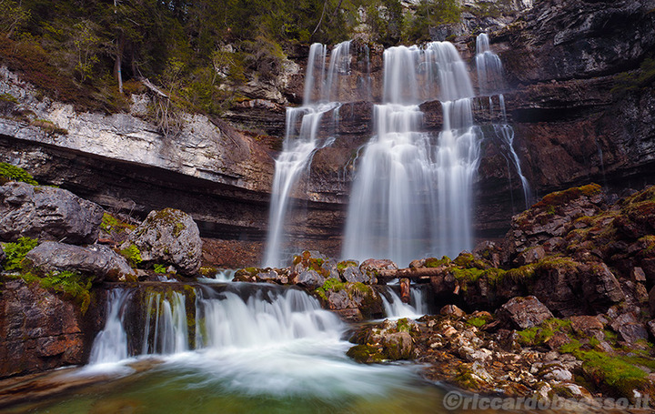 Vallesinella falls