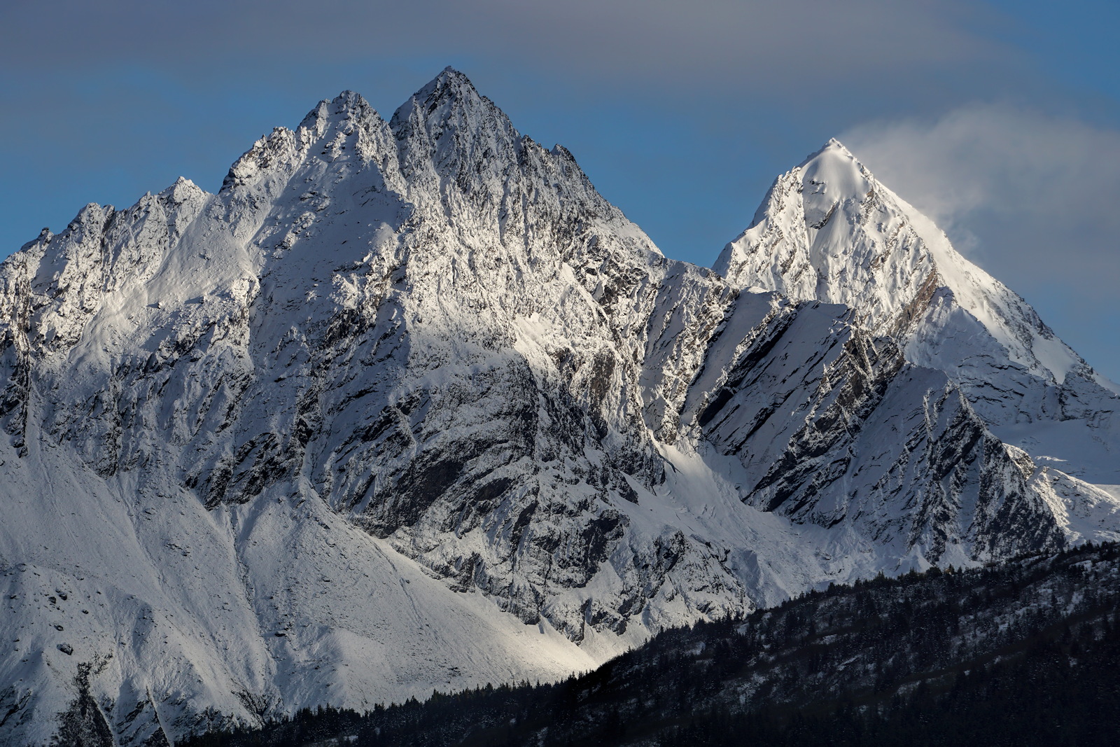 Late Light on Early Snow