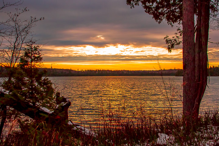 Dusk ona Northern Lake 2