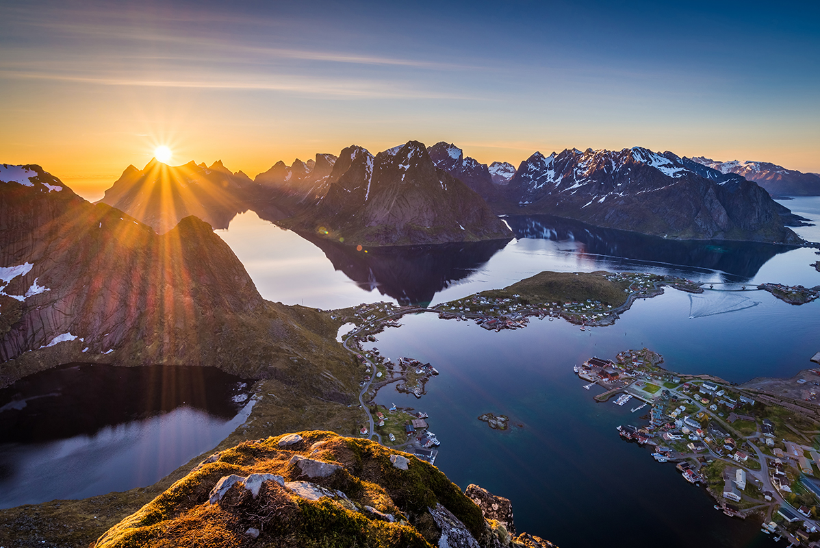 Above Reine