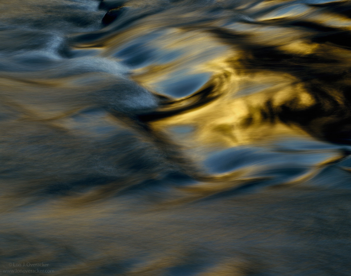 Blue & Gold Flow