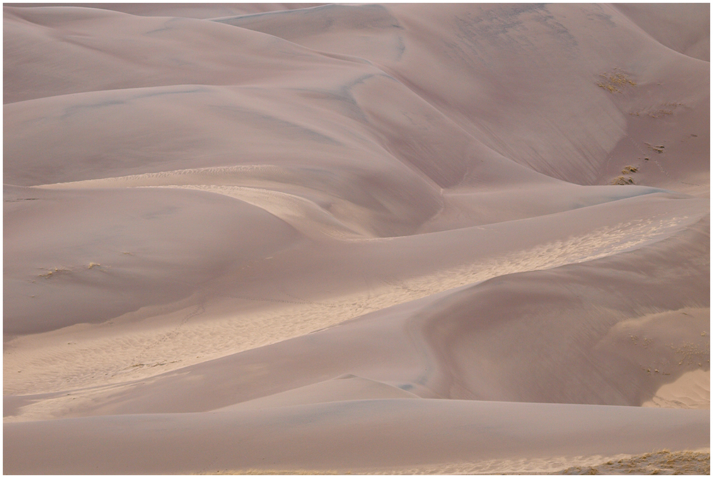 Subtle Light on Dunes