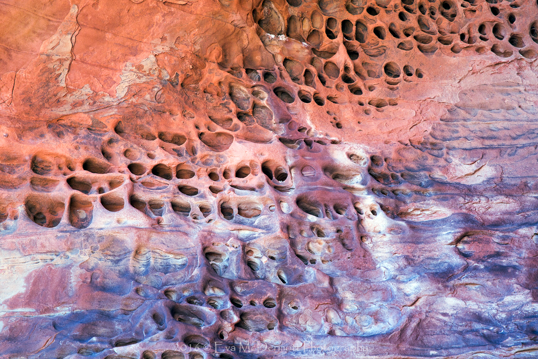 Wall of a Thousand Eyes
