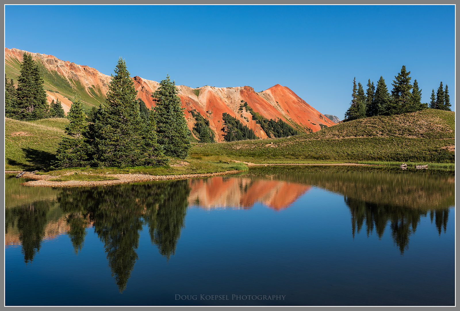 Red Mountain RGB #795