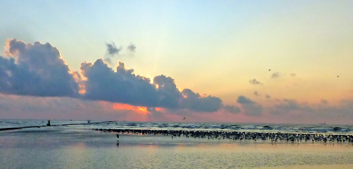 Sunrise on Bolivar