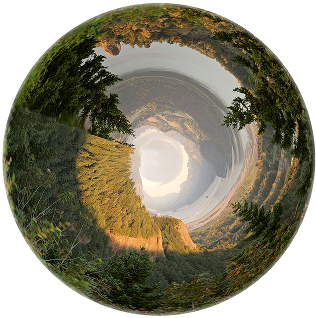 Columbia River Gorge Globe Panorama