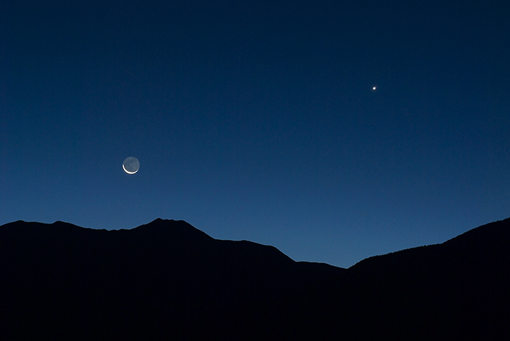 WC 296  Moonrise - Taos, NM